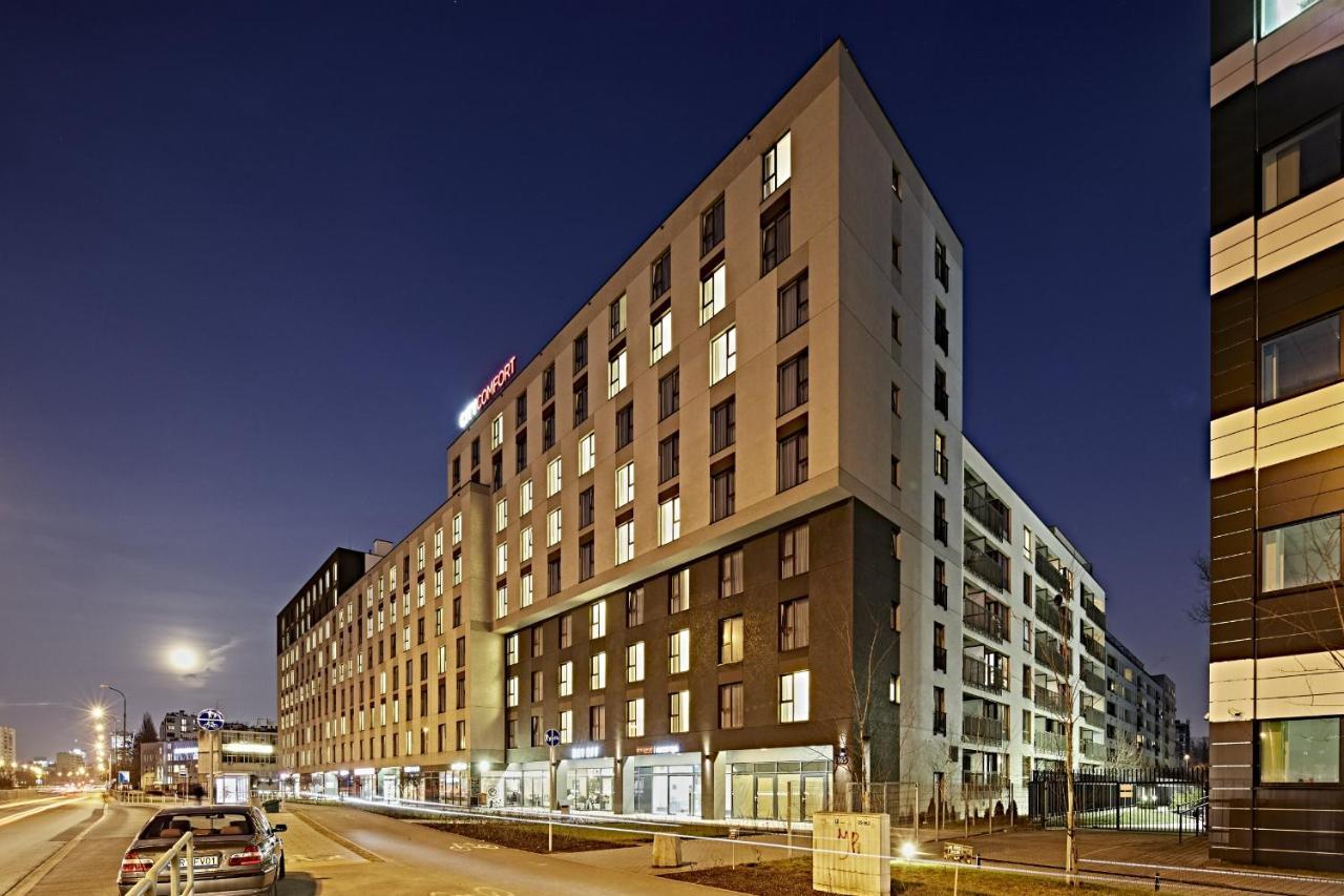 Apartament W Warszawie Dedykowany Parking Podziemny W Cenie, Wifi, Blisko Centrum New Apartment In Warsaw Finished To A High Specification Fitted Out To A High Standard On The 7Th Floor, Wifi, Underground Parking Price Included 外观 照片