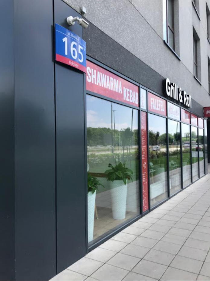 Apartament W Warszawie Dedykowany Parking Podziemny W Cenie, Wifi, Blisko Centrum New Apartment In Warsaw Finished To A High Specification Fitted Out To A High Standard On The 7Th Floor, Wifi, Underground Parking Price Included 外观 照片