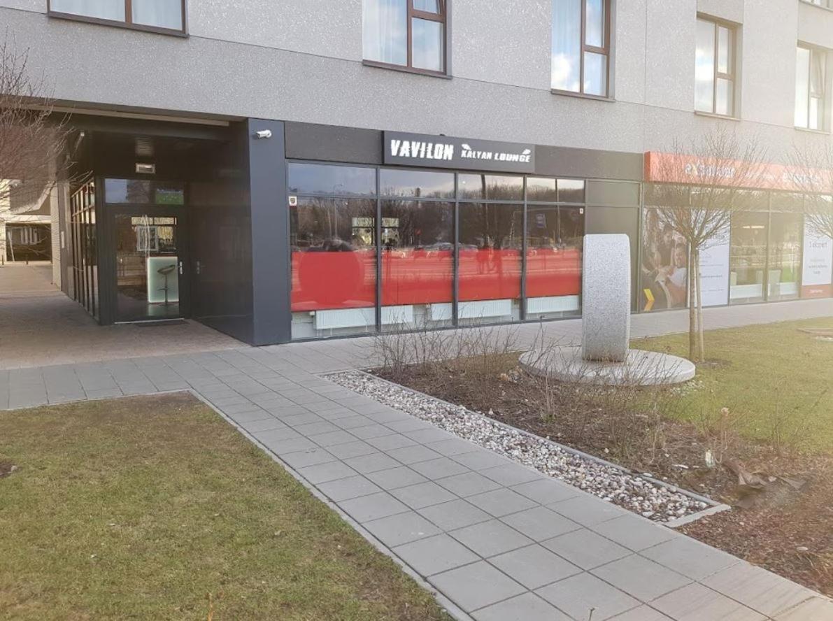 Apartament W Warszawie Dedykowany Parking Podziemny W Cenie, Wifi, Blisko Centrum New Apartment In Warsaw Finished To A High Specification Fitted Out To A High Standard On The 7Th Floor, Wifi, Underground Parking Price Included 外观 照片